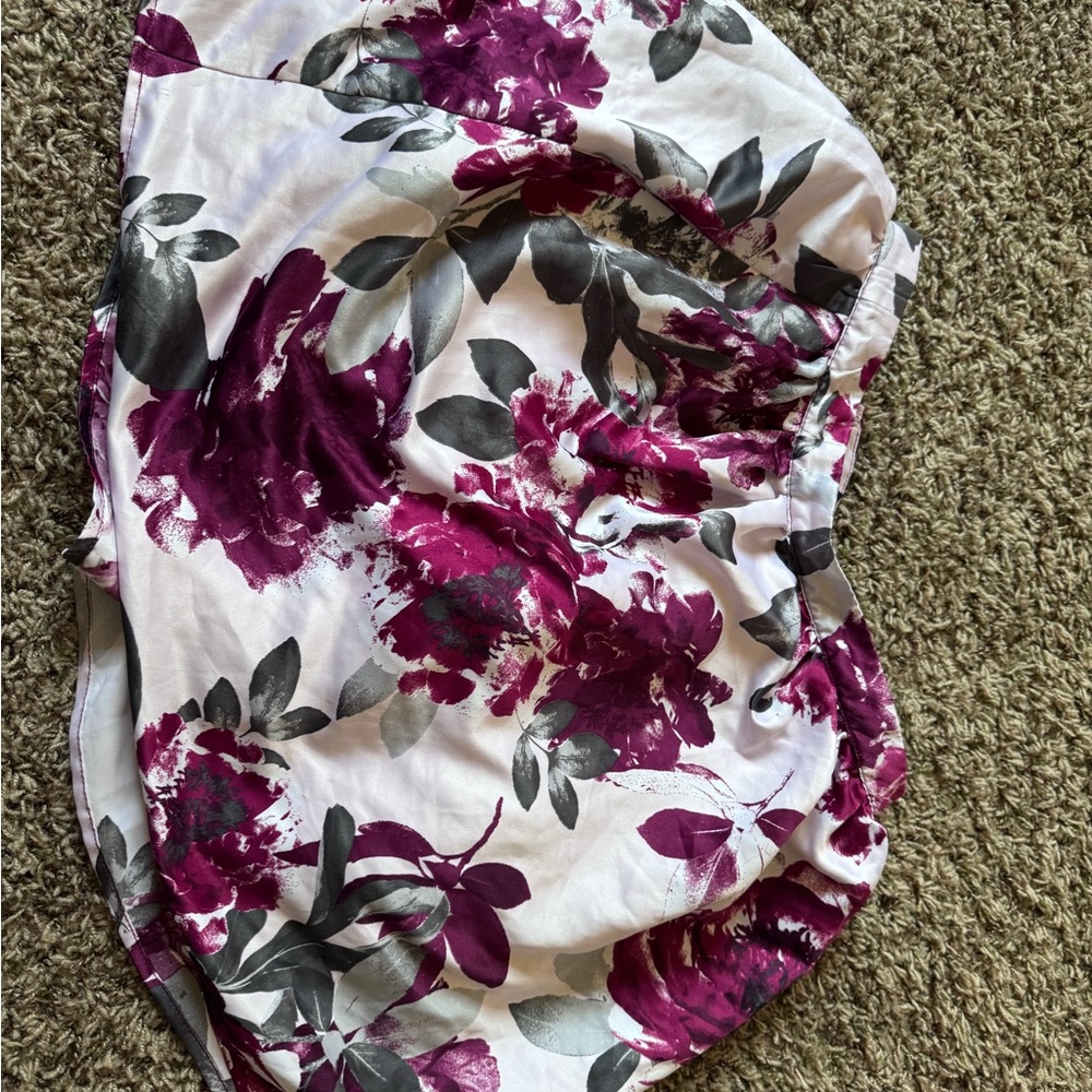 Floral Skirt with Purple and Gray Design